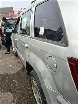 جیپ گراند شیرۆکی